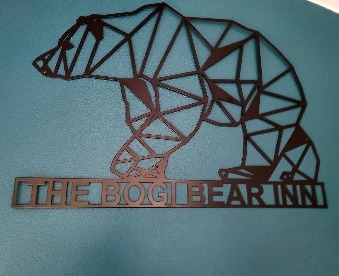 The Bogi Bear Inn Forks Exterior photo